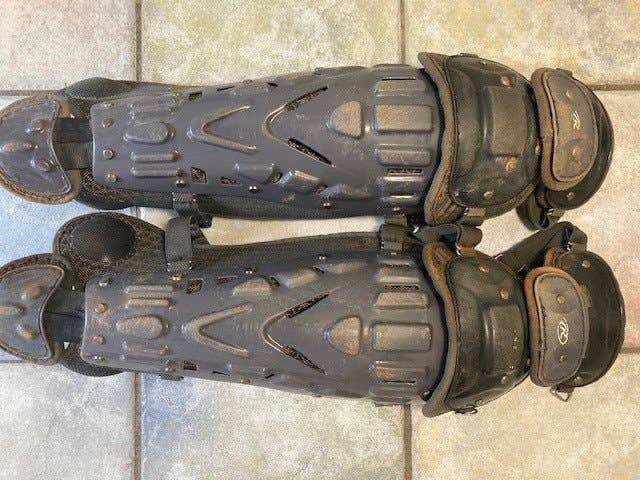 Gray Used Intermediate Rawlings Velo 2.0 Catcher's Leg Guard