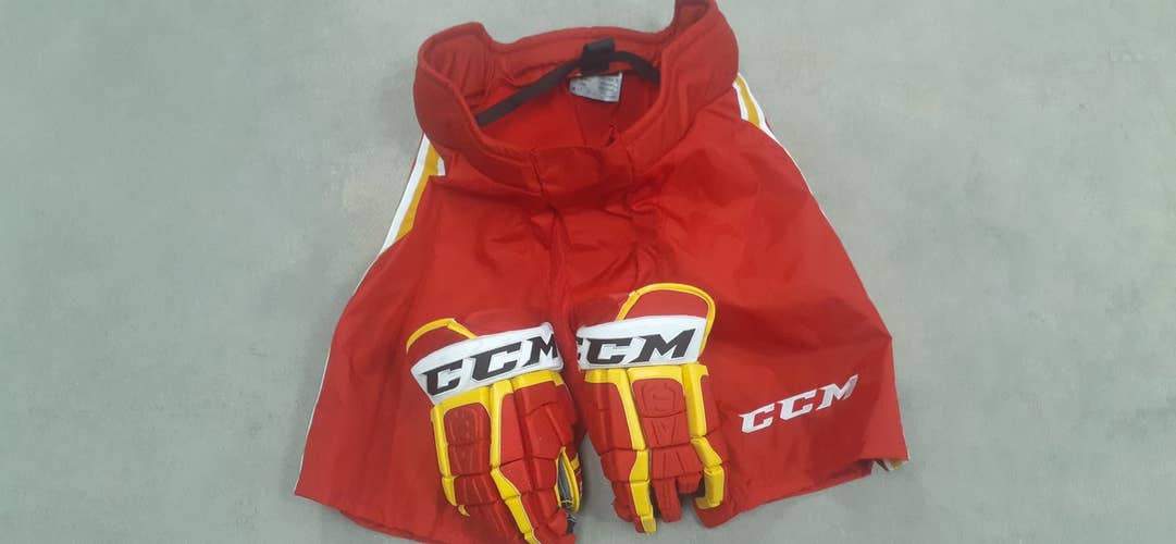 Flames Pro Stock CCM U+ Crazy Light Gloves 14" and PP90 Shell (L +1")