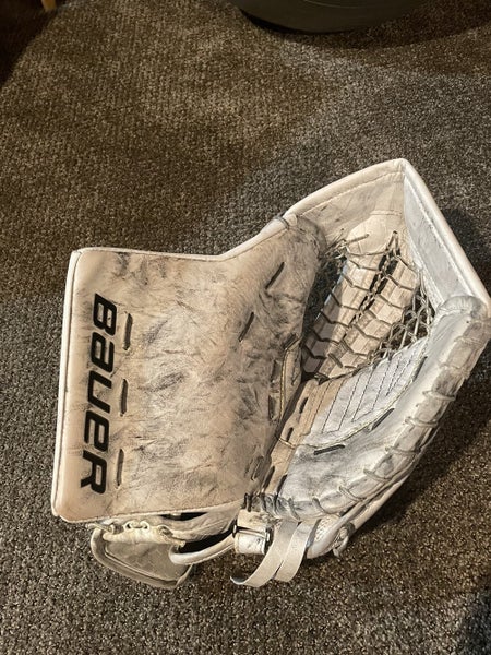 Bauer 2s Pro Glove | Regular Hand Size Senior