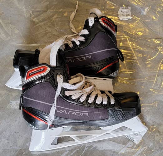 Senior Used Bauer Vapor X700 Hockey Goalie Skates Regular Width Size 7