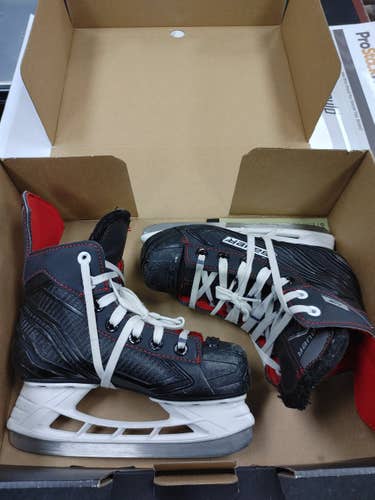 Junior Bauer Ns Hockey Skates Size 1