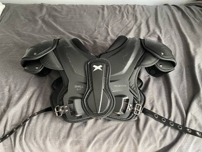 Xenith Velocity 2 Shoulder Pads