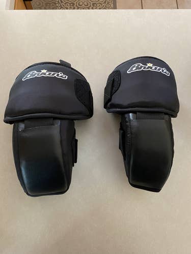 Brian’s Pro 2 Intermediate Goalie Knee Pads Brand New