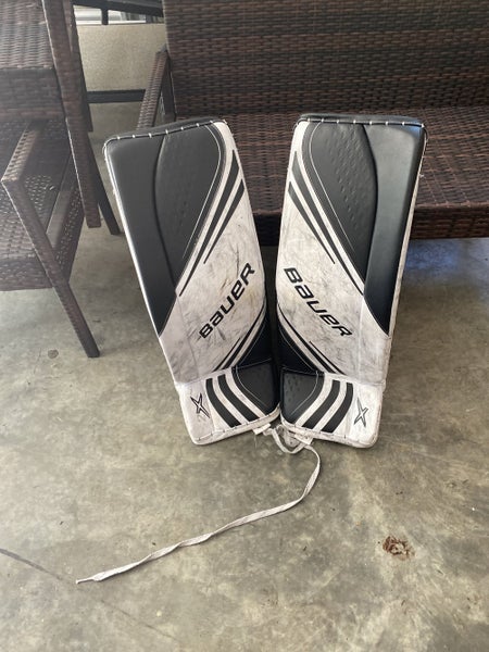 Used Intermediate 30" Bauer Vapor 2X Goalie Leg Pads