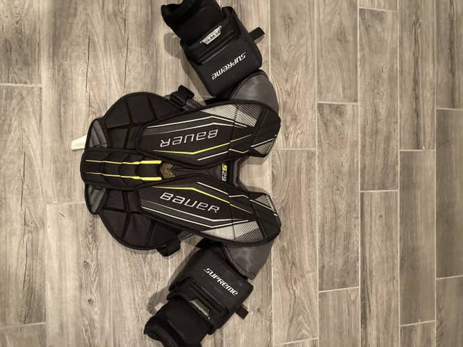 Intermediate Used Small Bauer S29 Goalie Chest Protector