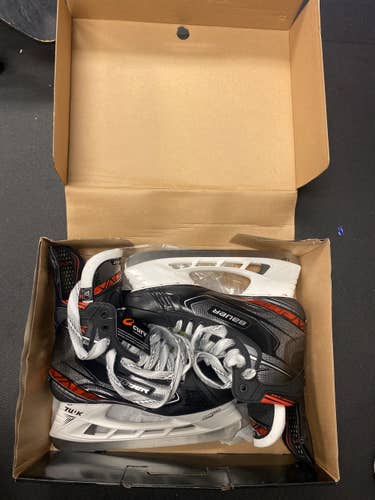 New Senior Bauer Vapor 2X 10D Hockey Skate