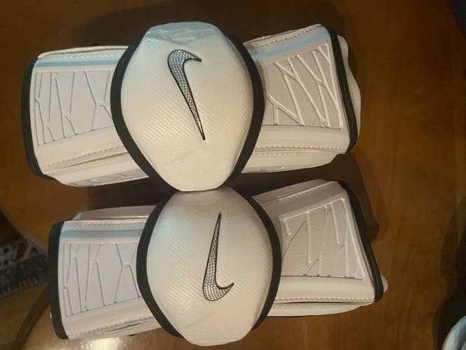 Nike Vapor Elite Arm Pads