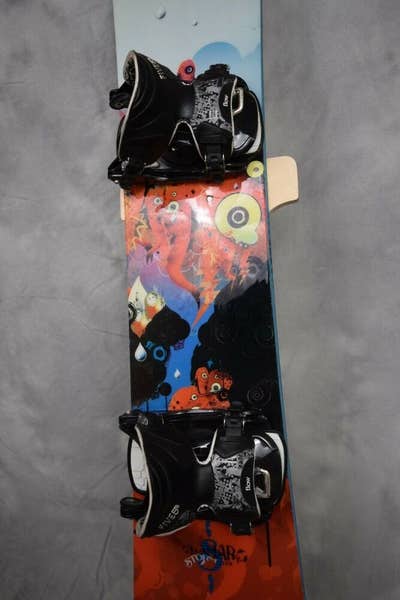 LAMAR STORM WOMENS SNOWBOARD 149CM WITH MEDIUM/LARGE FLOW BINDINGS