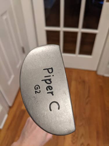 Gently Used Men's Ping G2 Piper C Right Handed Putter 35"