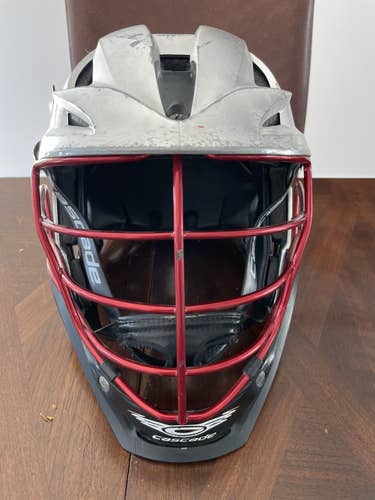 Silver Adult Player's Cascade S Helmet