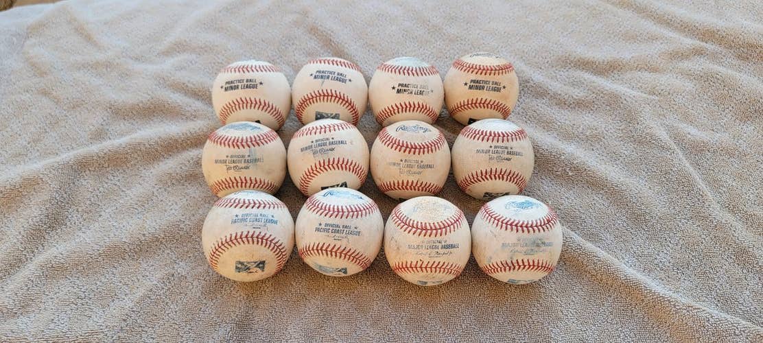 Used Rawlings Baseballs 12 Pack (1 Dozen)