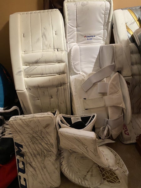 Jake Allen Lefevre Pads CCM gloves