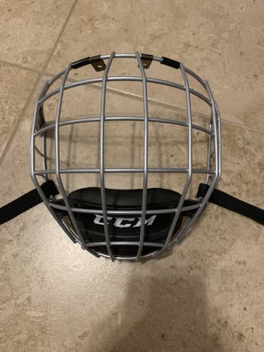 Used Small CCM Full Cage FM580