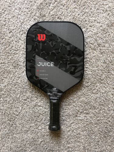 Brand New Wilson Juice Carbon Pickleball Paddle