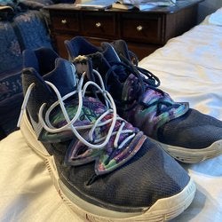 Used Size 12 (Women's 13) Nike Shoes