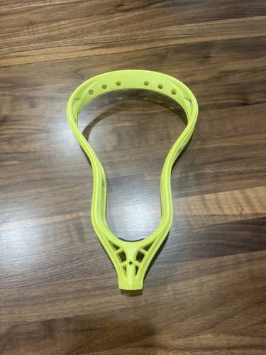Neon Yellow Stringking Mk 2T