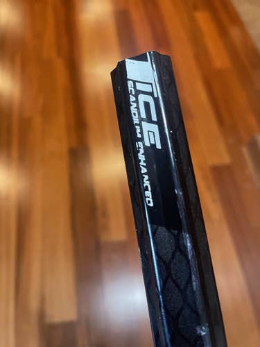 Black Scandium Gait Ice Shaft - 2016/2017 - Great Condition