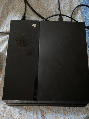Used PS4 in great working condition nothing damaged Also includes a gold PS4 controller wires with
