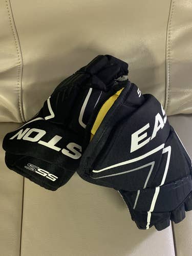 Easton 14” m/m gloves 55s