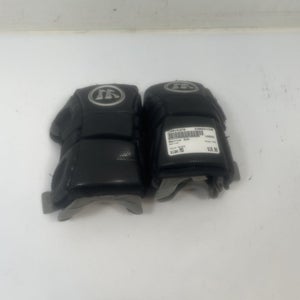 Used Warrior Evo Md Lacrosse Arm Pads & Guards