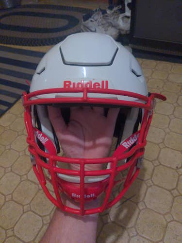 Used small Youth Riddell SpeedFlex Helmet