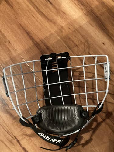 New Small Bauer Full Cage Profile II Facemask