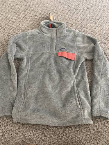 Brand New Women’s Medium Patagonia Pullover: Grey and Pink