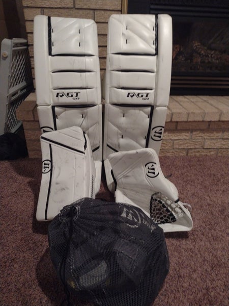 White Used Senior 34" Warrior Regular Ritual GT Goalie Full Set