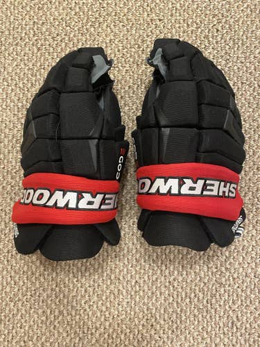 Sherwood Code 5 Pro Stock Gloves
