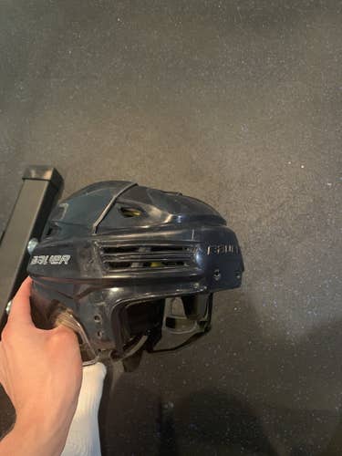 Blue Used Medium Bauer  Re-Akt 200 Helmet