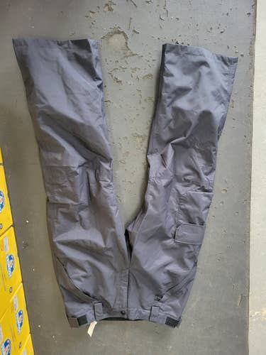 Used North Face Md Winter Outerwear Pants