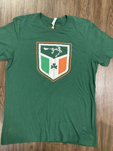 Ireland Lacrosse T. NWOT. Large