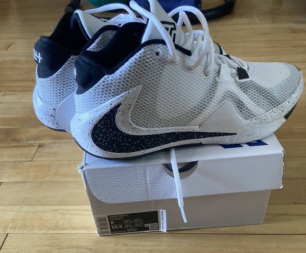 Nike zoom freak 1