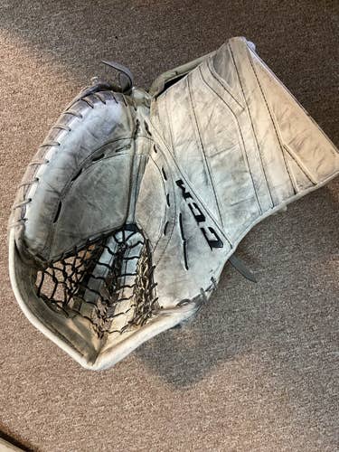 E-Flex 3 Senior Goalie Glove