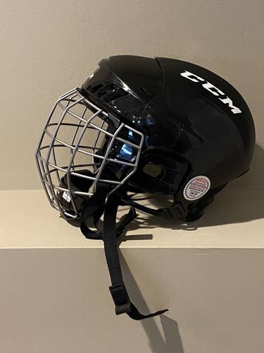 Black Used Youth CCM FL40s Helmet