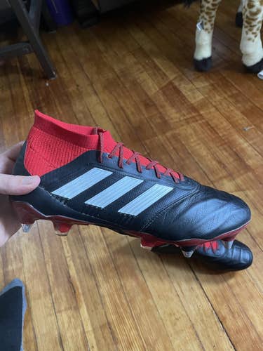 Black Used Men's Size 8.5 (Women's 9.5) Detachable Cleats Adidas Predator 18.1 Cleats