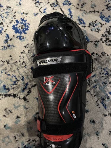 Bauer 1x Lite Shin Pads Junior
