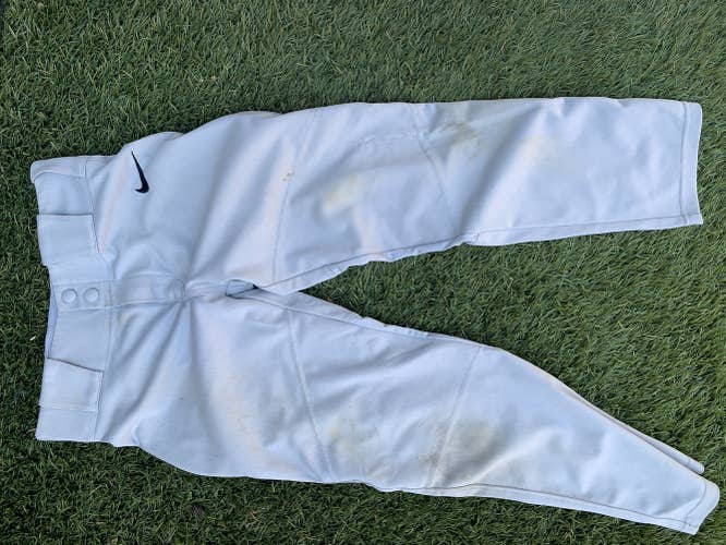 Gray Youth Unisex Used Medium Nike Pants