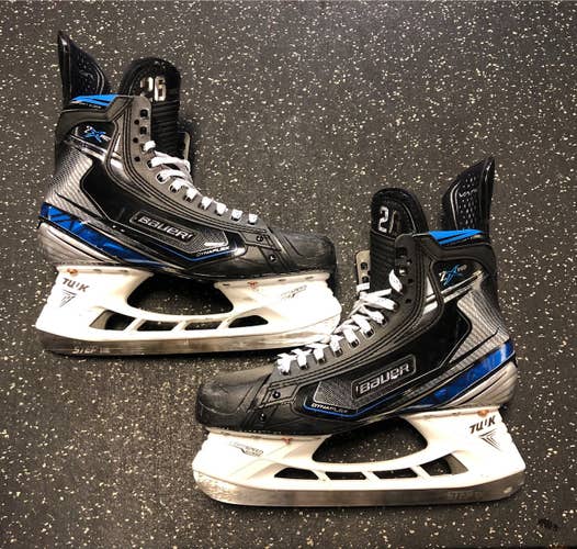 Senior Bauer Extra Wide Width Pro Stock Size 11 Vapor 2X Pro Hockey Skates
