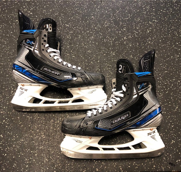 Senior Bauer Extra Wide Width Pro Stock Size 11 Vapor 2X Pro Hockey Skates