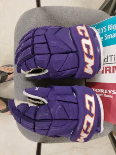 Orlando Solar Bears CCM HG12XP Gloves 14" Pro Stock/ with Large Shell and Helmet Decals.