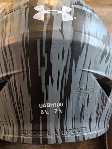 Gray Used Small / Medium Under Armour UABH100 Batting Helmet Camo