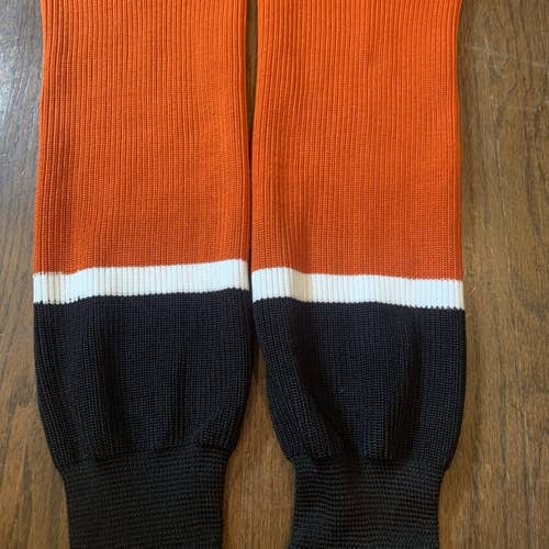 Orange Senior Used Medium Socks