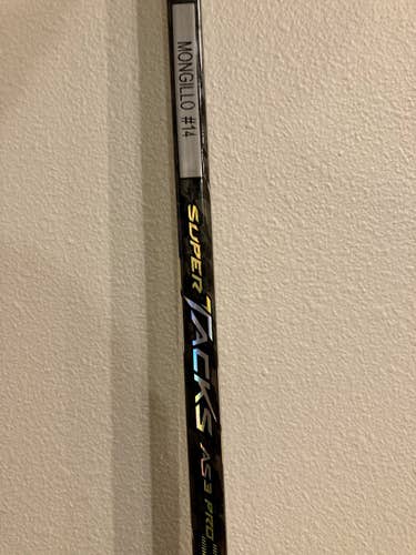 Used Senior CCM Right Handed Super Tacks AS3 Pro P90TM curve 75 flex stick