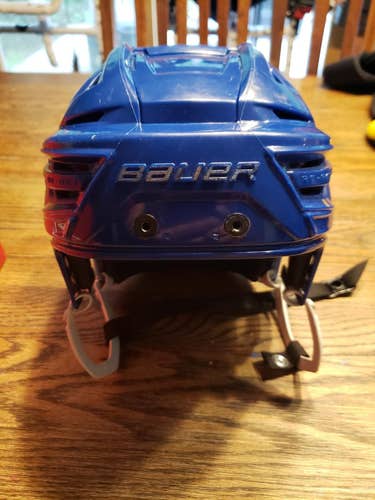 Blue Used Medium Bauer Re-Akt 150 Helmet