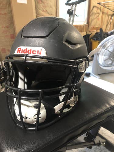 Used Large Youth Riddell SpeedFlex Helmet