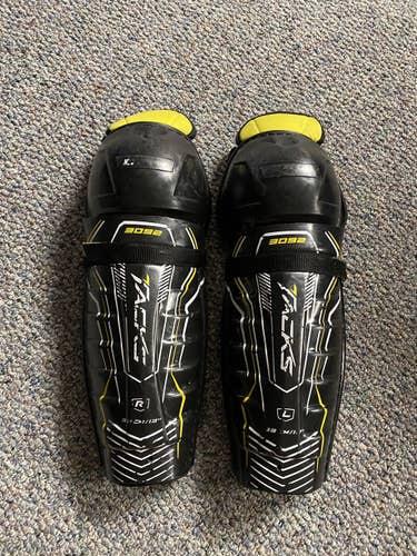 Used CCM Tacks 3092 Shin Pads