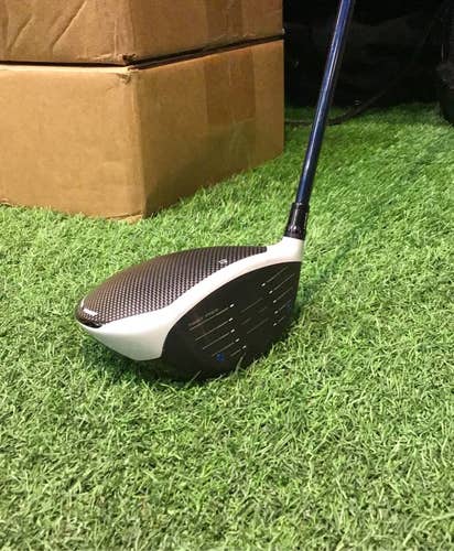 TaylorMade Used Right Handed Men's Stiff Flex 9 Loft Driver