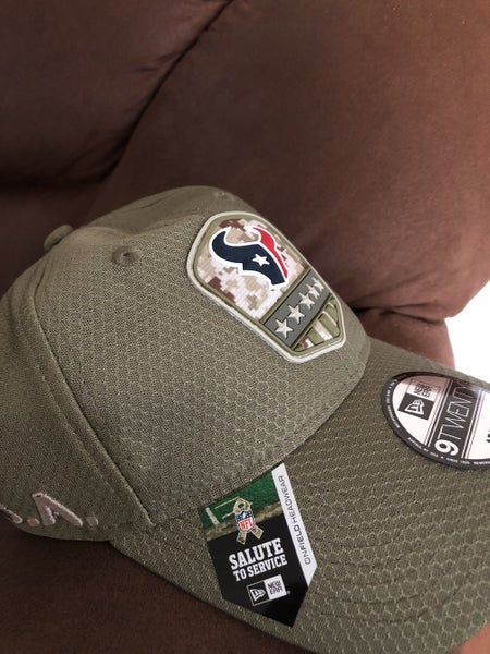 Houston Texans New Era 2019 On-Field Salute to Service Beanie