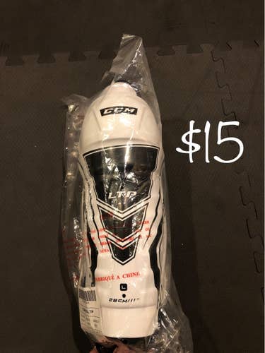 Junior CCM LTP Shin Pads